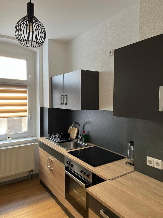 Apartment Horst - Gemuetliche Und Moderne Ferienwohnung In Der Innenstadt Pasewalk Bagian luar foto
