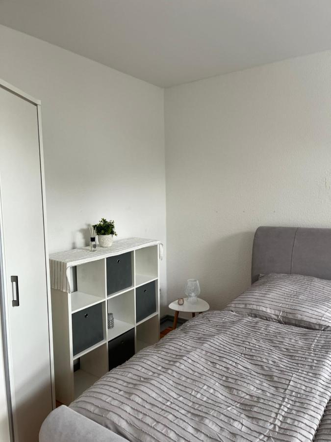 Apartment Horst - Gemuetliche Und Moderne Ferienwohnung In Der Innenstadt Pasewalk Bagian luar foto