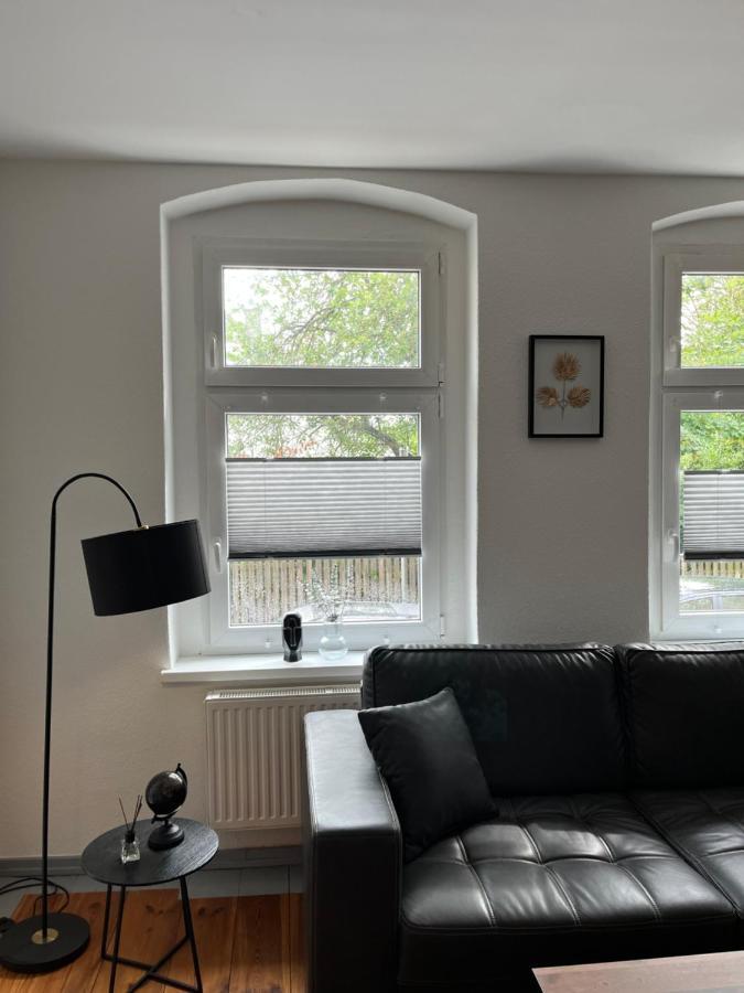 Apartment Horst - Gemuetliche Und Moderne Ferienwohnung In Der Innenstadt Pasewalk Bagian luar foto